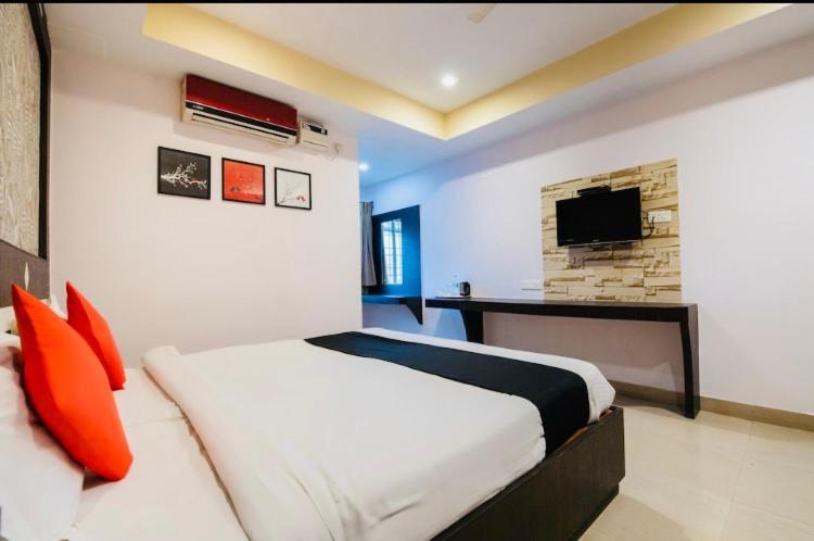 Seasons Residency Hotel Bangalore Eksteriør billede